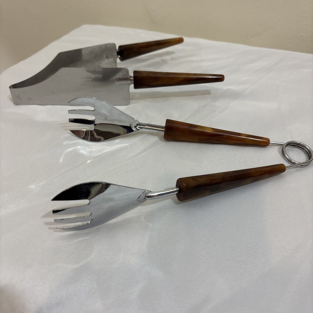Vintage Bakelite‎ Cake Cutter Server Double Handle and Clawed Ice Tongs